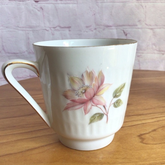 Vintage Scherzer Bavaria Floral Porcelain Mugs - Set of 2 - Picture 7 of 10